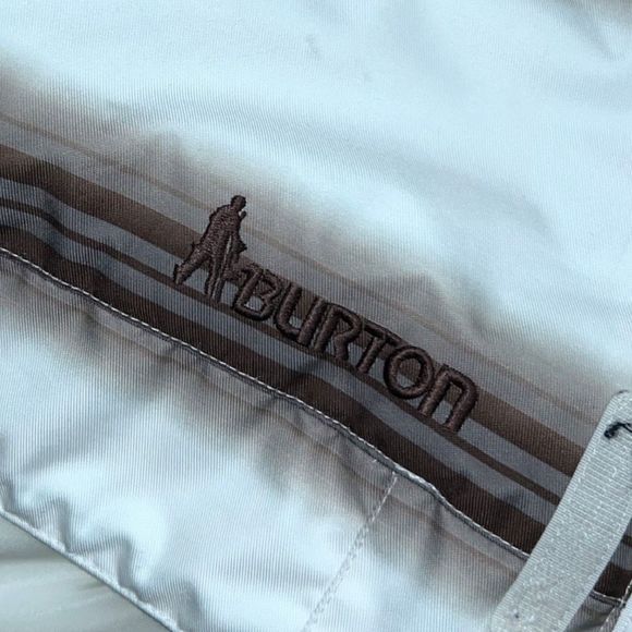 Burton White Collection Cosmic Delight Insulated Snowboard Jacket Size Medium - Picture 8 of 12